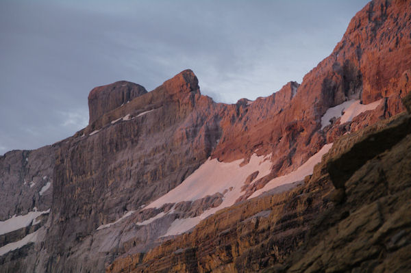 La Tour du Marbor aux premiers rayons de soleil