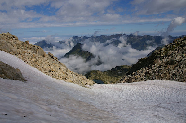 Les Lacs Estelat Suprieur et Infrieur depuis les hauteurs du Lac Bleu