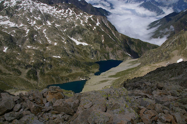 Le Lac de Bugarret et le Lac  Coueyla Det Mey depuis les crtes menant au Turon de Nouvielle