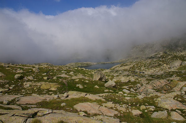 Le Lac de la Manche et dans la brume, le Lac Det Mail