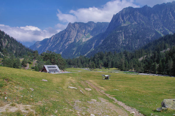 Le chalet refuge du Clot