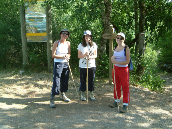 Marie Franoise, Julie et Camille au dpart