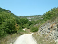 Les Gorges de l'Alzou s'elargissent