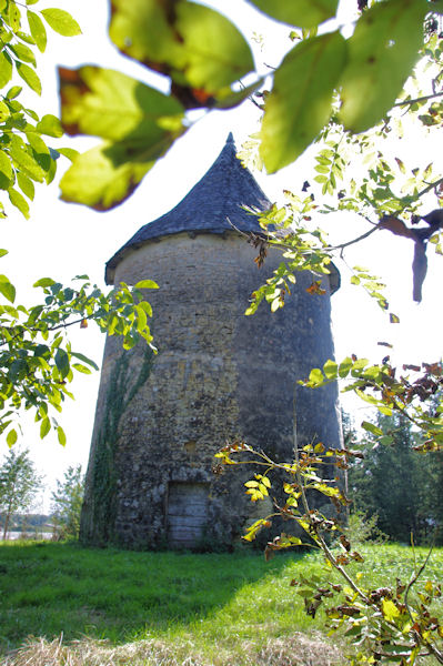 L_ancien moulin de Laramire