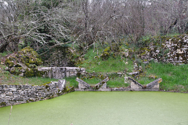 Le lavoir de Puy de Capy