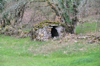 Une gariotte  la Combe de Bezous