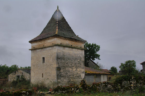 Un pigeonnier  Laboul