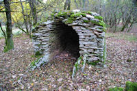 Le Dolmen du Bois des Escures (2)