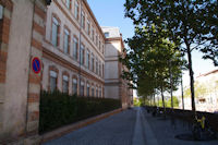 Le Lycee Laperouse rue Georges Pompidou a Albi