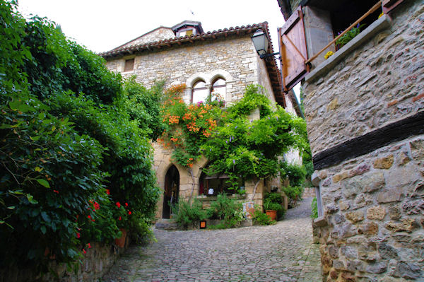 Maison dans bruniquel