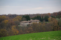 Jolie batisse au dessus de La Vernire