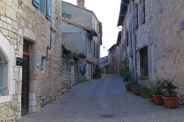 A Castelnau de Montmirail