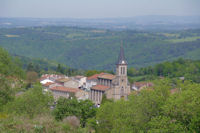 L'eglise de Lacrouzette depuis La Bouriatte