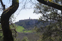 Puycelci en remontant au Pech de Coumo Davit