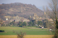 L'glise et le chteau de Mzens