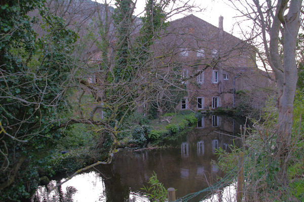 Un moulin  Durfort