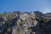 La montee escarpee de l'oppidum de Berniquaut