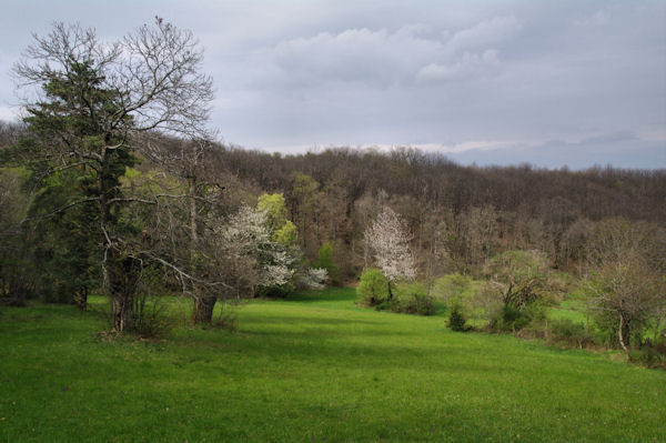 Sur la route de Cabanes