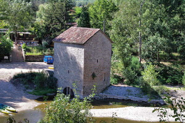 Un moulin  Caillol