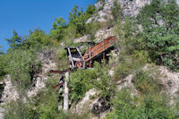 Vielles installtions de la carrire de Combe Longue