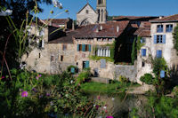 Sur les bords de l'Aveyron a St Antonin Noble Val