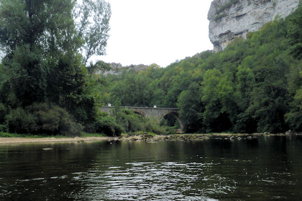 Le pont de chemin de fer  Castagnerette