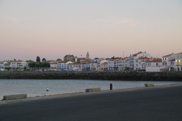 Port Joinville sur l_Ile d_Yeu