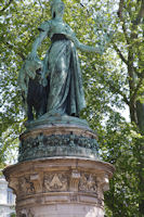 Statue de la Rpublique Place Carnot