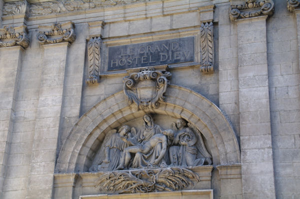 Le Grand Hotel Dieu de Lyon