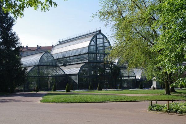 Les serres du jardin botanique du parc de la Tte d_Or