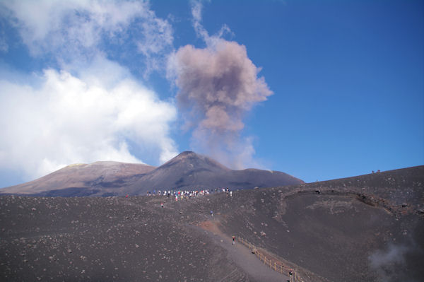 Explosion sur l_Etna