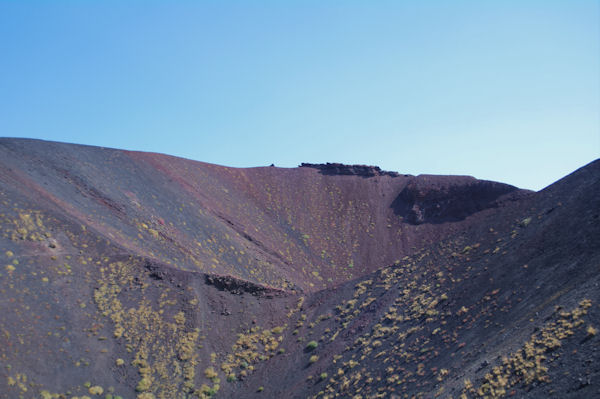 Le cratre du Monte Calcarazzi o Corvo