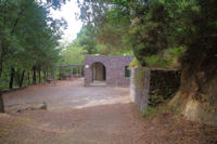 Une maison forestiere sur les pentes du Monte Fossa delle Felci