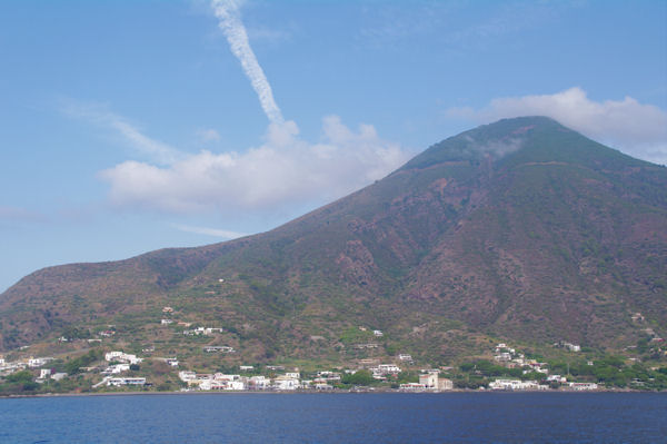 Le Monte Fossa delle Felci sur l_Ile de Salina